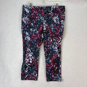 NWT LIVI Active Capri Legging Women's Size 18/20 Bold Colorful Print Workout